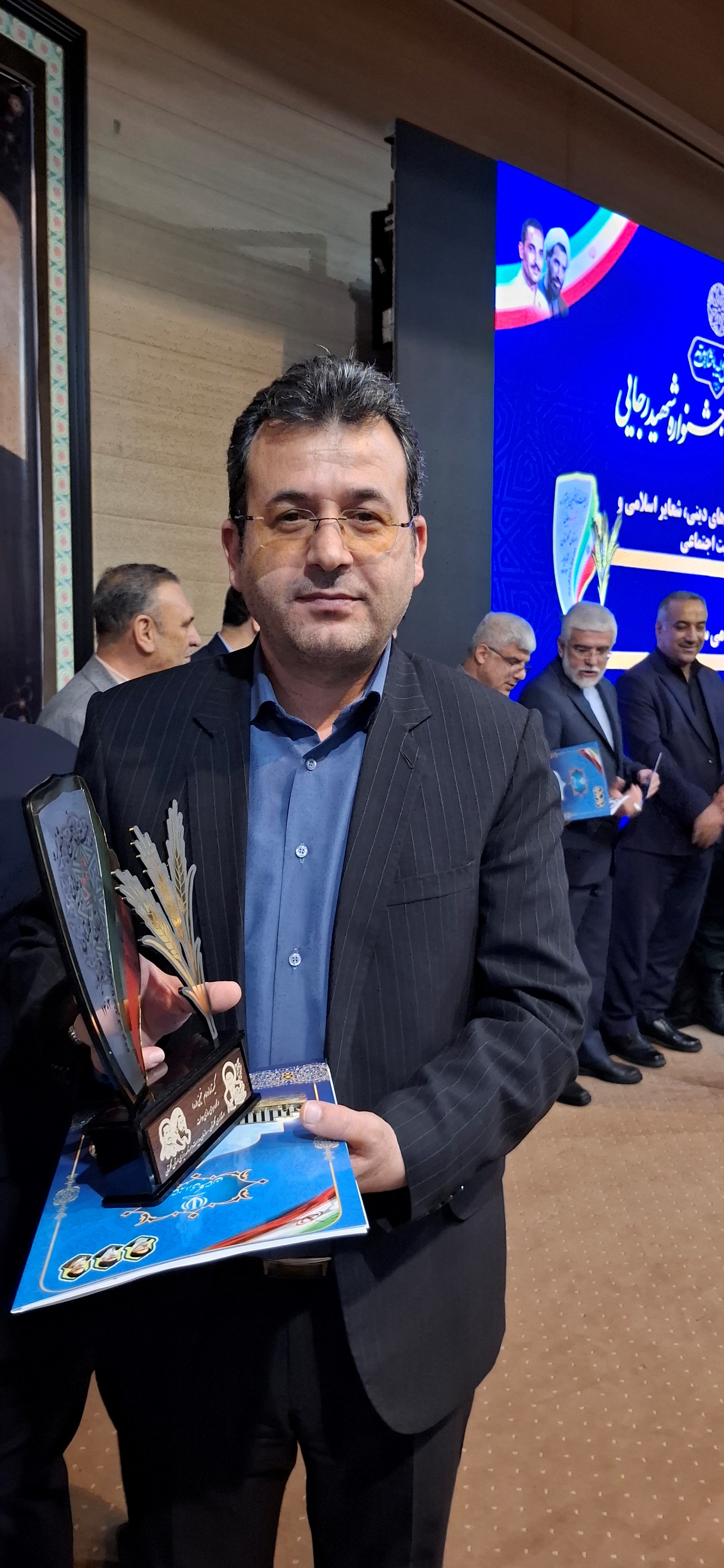 کمیته امداد استان گلستان موفق به کسب رتبه برتر در جشنواره شهید رجایی شد 1403/06/01