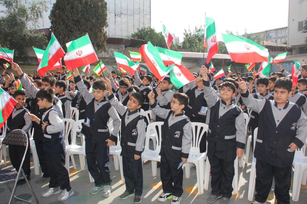 آیین نواخته شدن زنگ عاطفه ها در مدارس استان گلستان به روایت تصویر  1403 /07/11