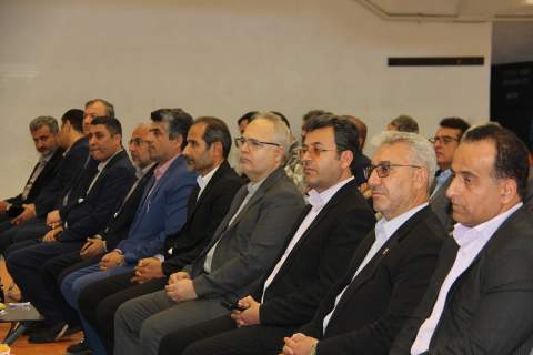 بامشارکت بانک سپه 520  بسته لوازم التحریر به دانش آموزان مناطق کم برخوردارگلستانی اهداء شد 