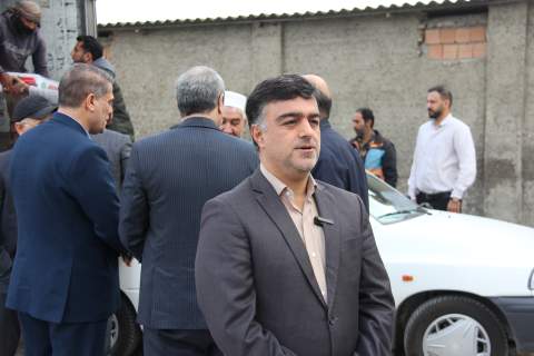 4/5 تن گوشت گوسفندی بین مددجویان پرعائله ساکن مناطق محروم گلستان توزیع شد.